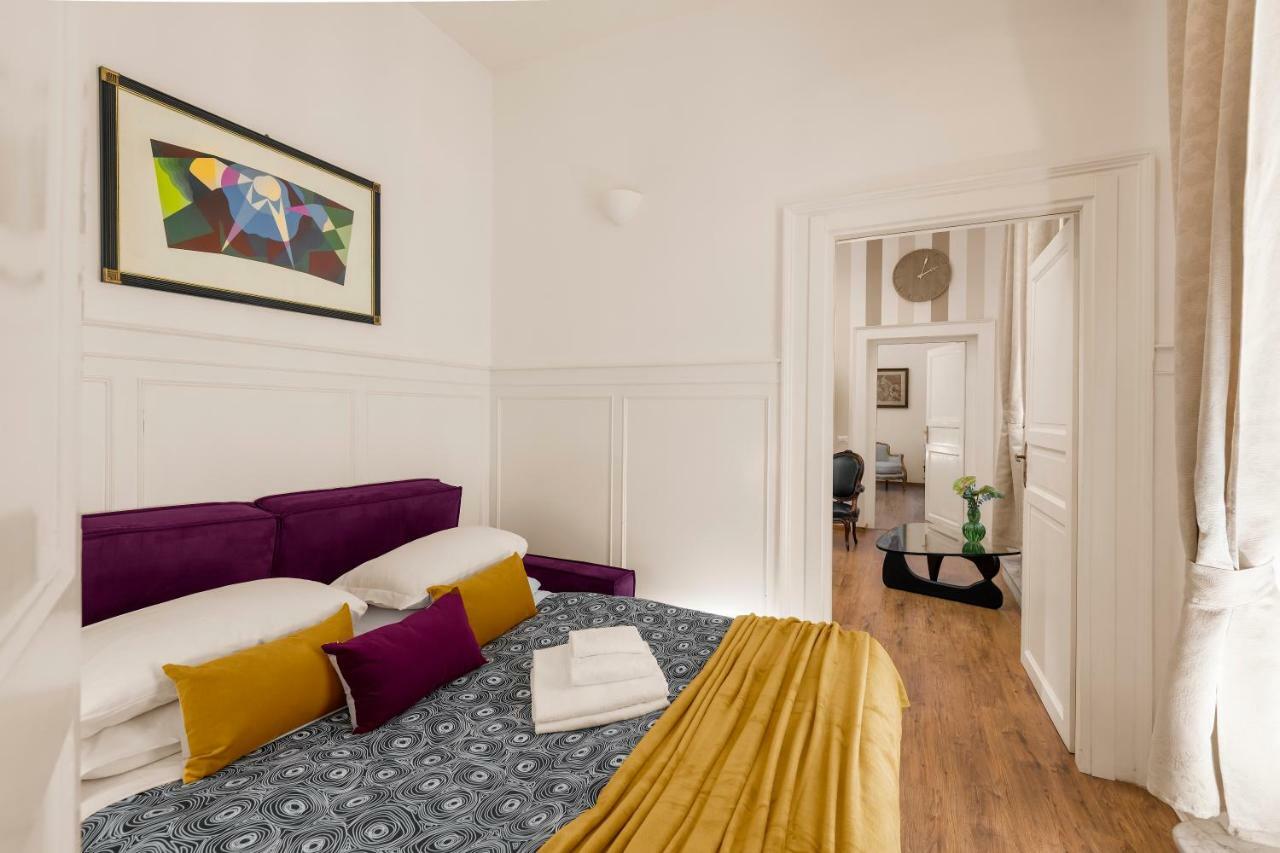 New! Spanish Step Design Apartment Rom Exterior foto