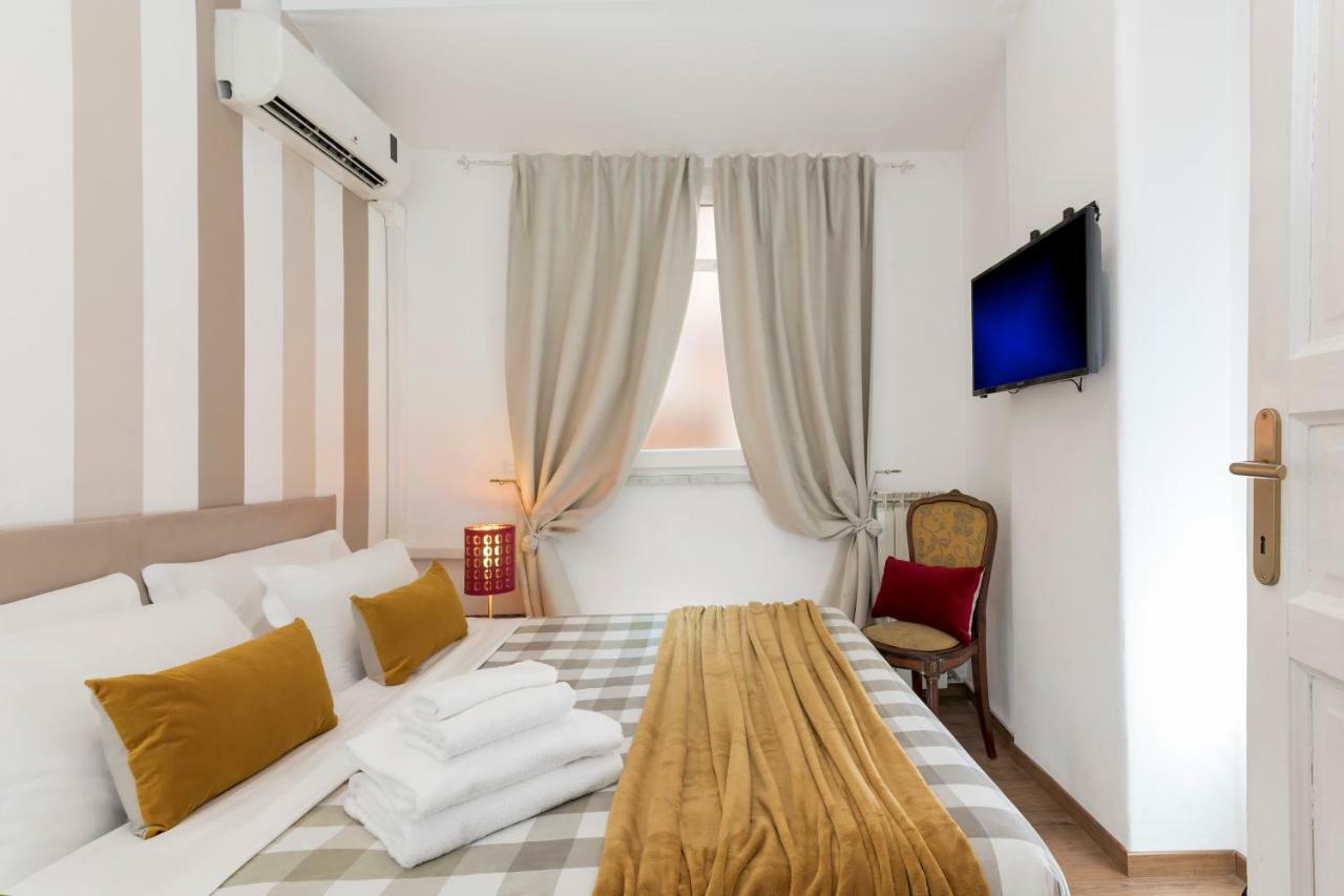 New! Spanish Step Design Apartment Rom Exterior foto